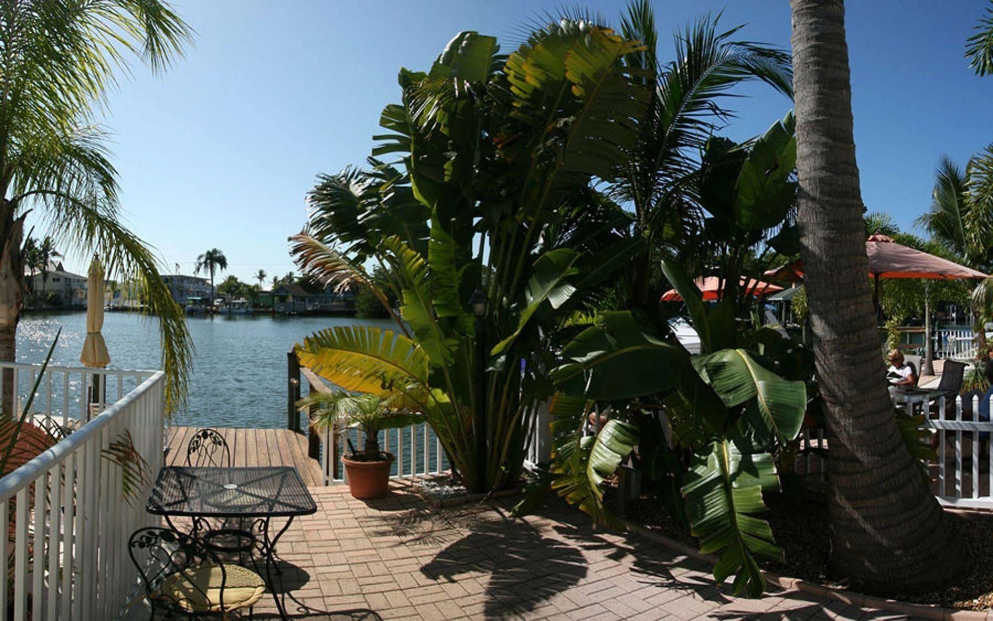 Manatee Bay Inn Fort Myers Beach Exteriér fotografie