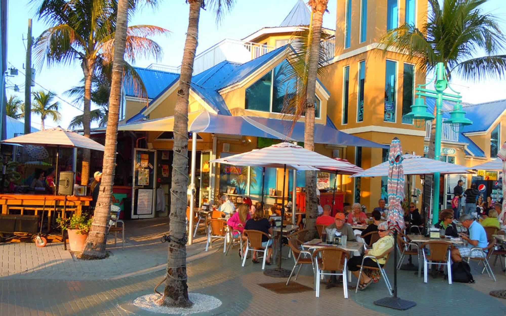 Manatee Bay Inn Fort Myers Beach Exteriér fotografie